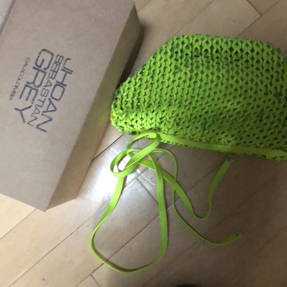 Jhoan Sebastian Grey leather woven clutch neon - Picture 15 of 15
